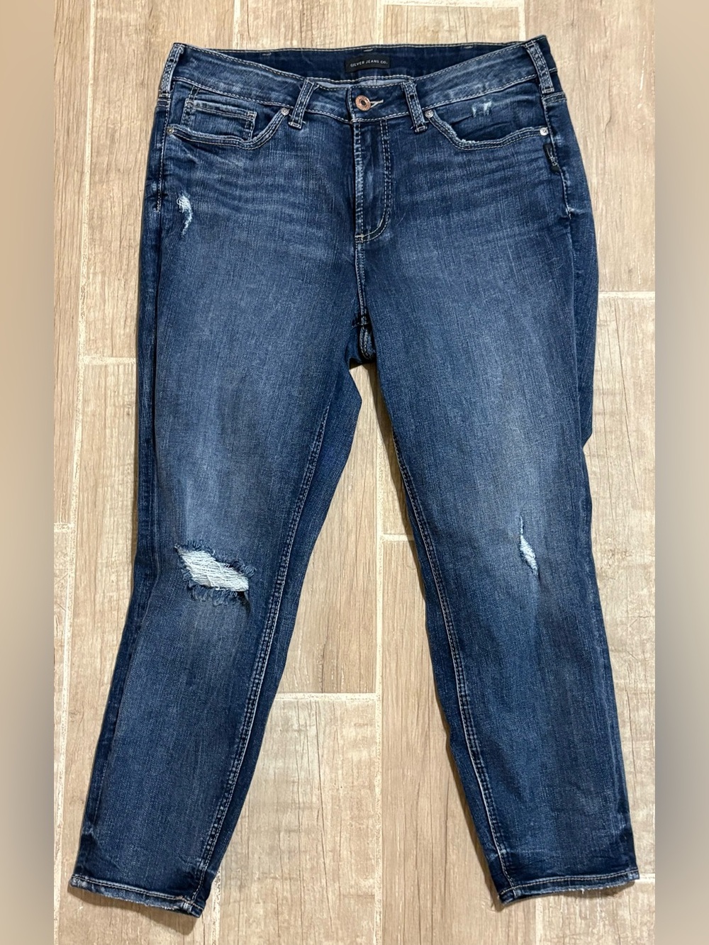 Silver Jeans Women’s Dark Blue Skinny Distressed Jeans